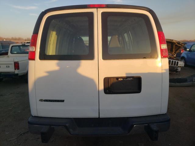 1GCWGAFG1K1232023 - 2019 CHEVROLET EXPRESS G2 WHITE photo 6