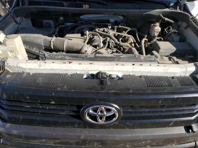 5TFRM5F10GX099820 - 2016 TOYOTA TUNDRA DOUBLE CAB SR/SR5 WHITE photo 11