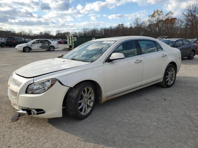 1G1ZE5E77BF123122 - 2011 CHEVROLET MALIBU LTZ თეთრი ფოტო 1