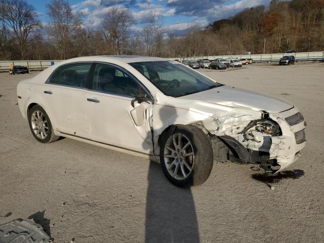 1G1ZE5E77BF123122 - 2011 CHEVROLET MALIBU LTZ თეთრი ფოტო 4