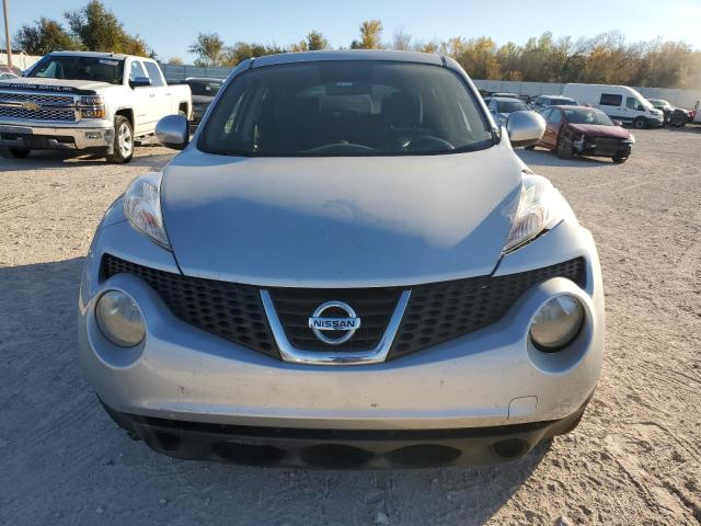 JN8AF5MV0ET362412 - 2014 NISSAN JUKE S SILVER photo 5