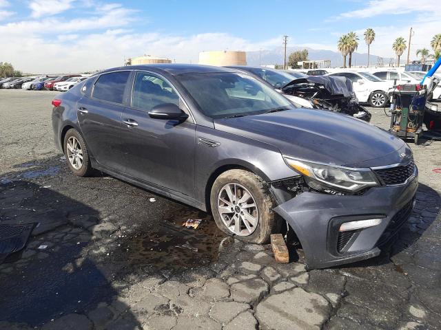 5XXGT4L30KG285092 - 2019 KIA OPTIMA LX GRAY photo 4