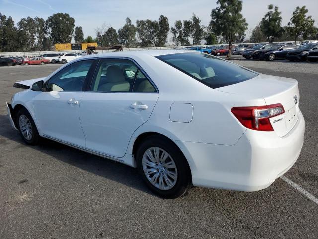 4T1BF1FK2EU448516 - 2014 TOYOTA CAMRY L WHITE photo 2