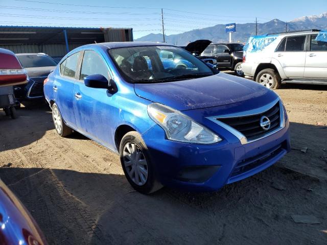 3N1CN7AP5HL841381 - 2017 NISSAN VERSA S BLUE photo 4