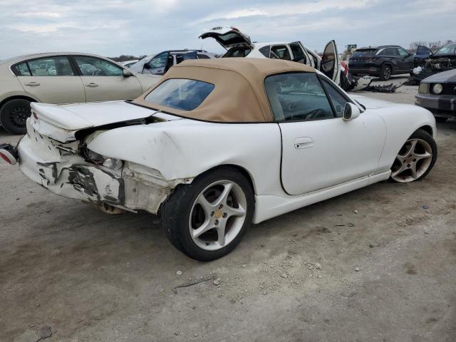 JM1NB353X30311590 - 2003 MAZDA MX-5 MIATA BASE WHITE photo 3
