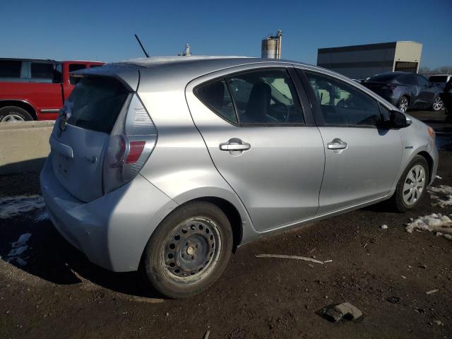 JTDKDTB36C1014957 - 2012 TOYOTA PRIUS C SILVER photo 3