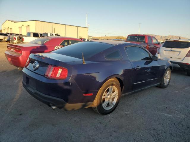 1ZVBP8AM9C5206104 - 2012 FORD MUSTANG BLUE photo 3