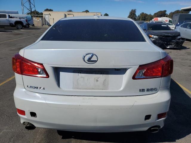 JTHBK262285078770 - 2008 LEXUS IS 250 WHITE photo 6