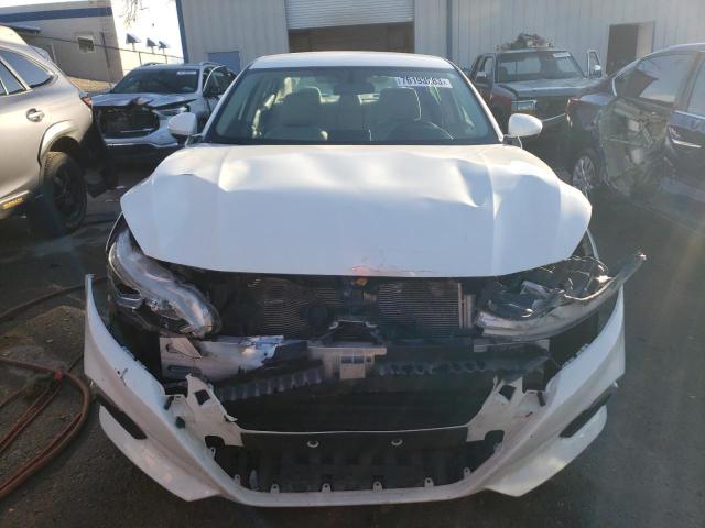 1N4BL4BV8LC273731 - 2020 NISSAN ALTIMA S WHITE photo 5