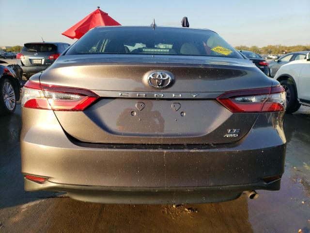 4T1C11BK1NU072285 - 2022 TOYOTA CAMRY LE GRAY photo 6