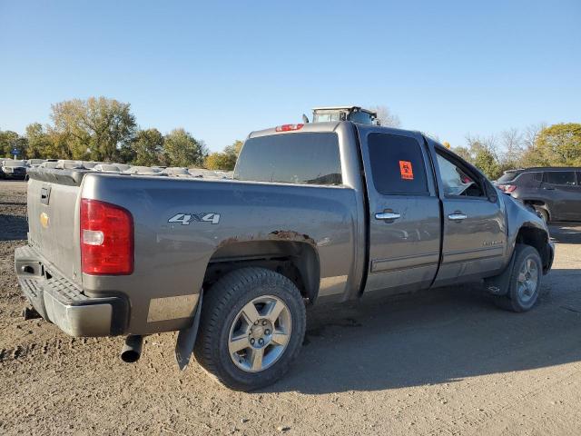 3GCPKSE78DG260478 - 2013 CHEVROLET SILVERADO K1500 LT GRAY photo 3