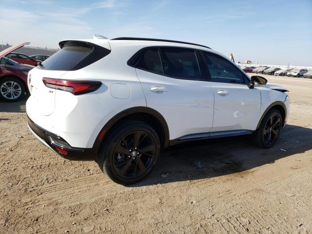 LRBAZLR40ND063034 - 2022 BUICK ENVISION PREFERRED WHITE photo 3