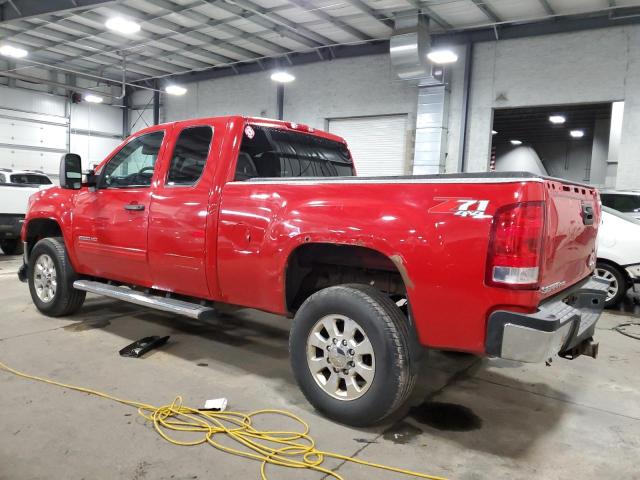 1GT220C82BZ230092 - 2011 GMC SIERRA K2500 SLE RED photo 2