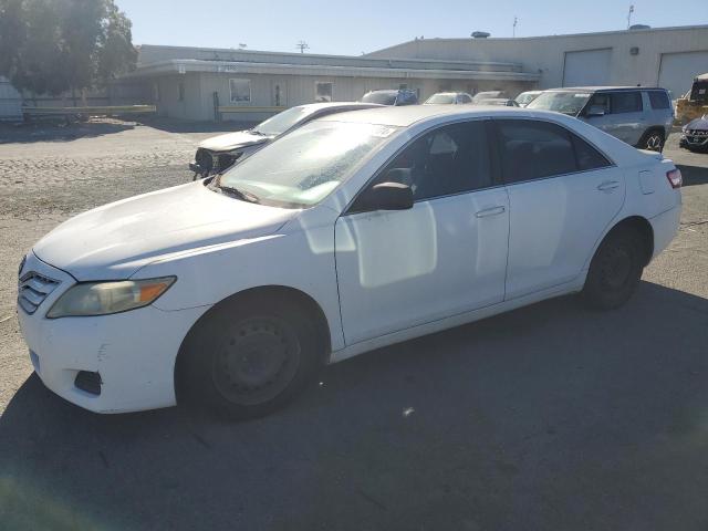 2010 TOYOTA CAMRY BASE, 