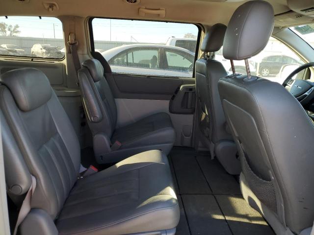 2A4RR5D10AR128284 - 2010 CHRYSLER TOWN & COU TOURING ვერცხლისფერი ფოტო 11