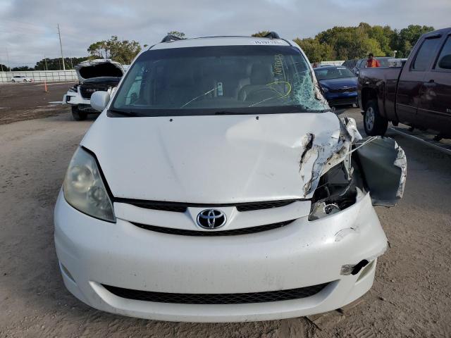 5TDYK4CC1AS326396 - 2010 TOYOTA SIENNA XLE WHITE photo 5