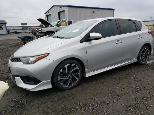 JTNKARJE9JJ574379 - 2018 TOYOTA COROLLA IM SILVER photo 1