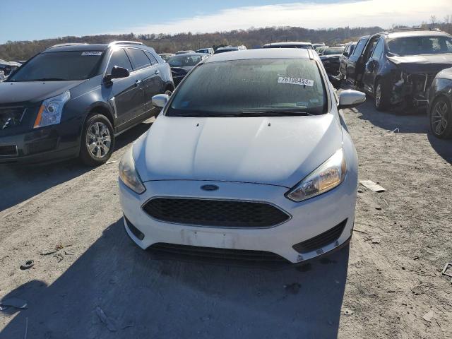 1FADP3K21HL246486 - 2017 FORD FOCUS SE WHITE photo 5