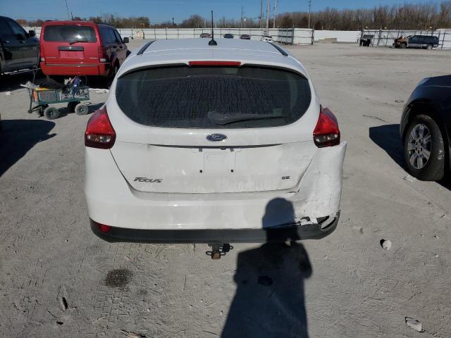 1FADP3K21HL246486 - 2017 FORD FOCUS SE WHITE photo 6