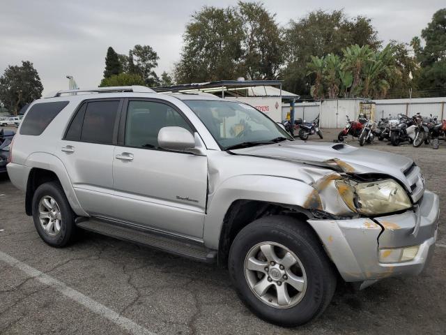 JTEZU14RX40034328 - 2004 TOYOTA 4RUNNER SR5 SILVER photo 4