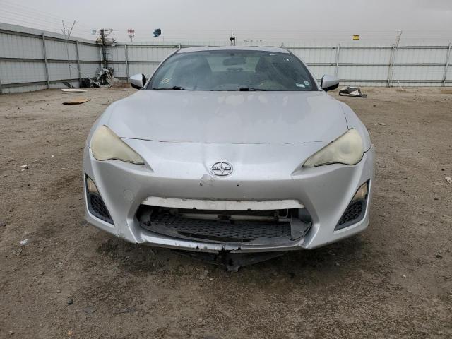 JF1ZNAA13E8705346 - 2014 TOYOTA SCION FR-S 银色 照片 5