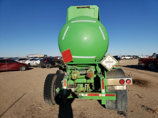 2C9LTA2B7DB075639 - 2013 OTHER TANKER GREEN photo 6