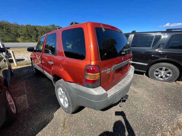 1FMYU03146KD02590 - 2006 FORD ESCAPE XLT ORANGE photo 3