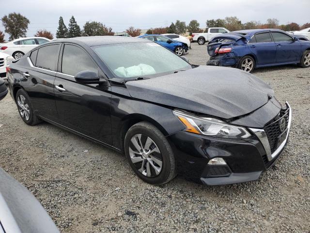 1N4BL4BV3LC145624 - 2020 NISSAN ALTIMA S BLACK photo 4