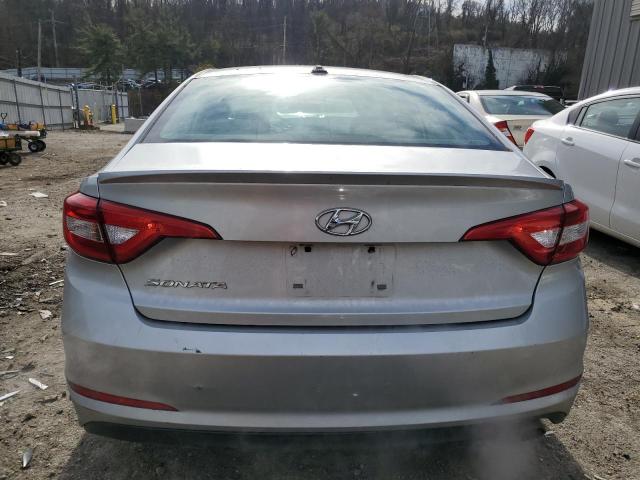 5NPE24AF0GH403869 - 2016 HYUNDAI SONATA SE SILVER photo 6