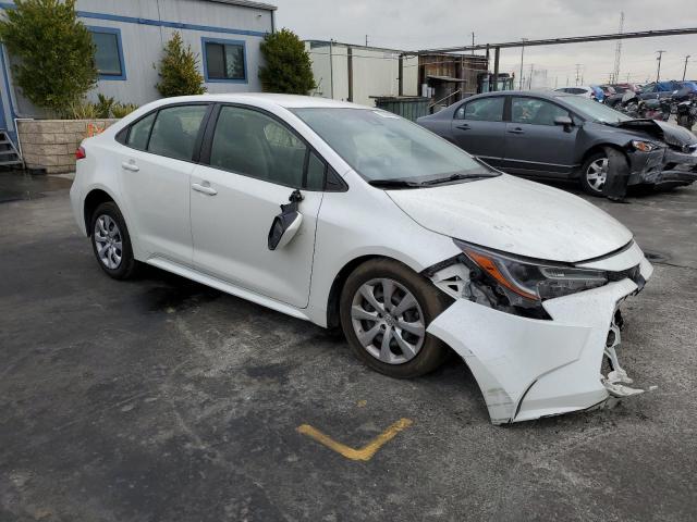 JTDEPRAE4LJ026728 - 2020 TOYOTA COROLLA LE WHITE photo 4