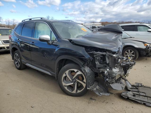 JF2SKARC0NH528749 - 2022 SUBARU FORESTER TOURING 黑色 照片 4