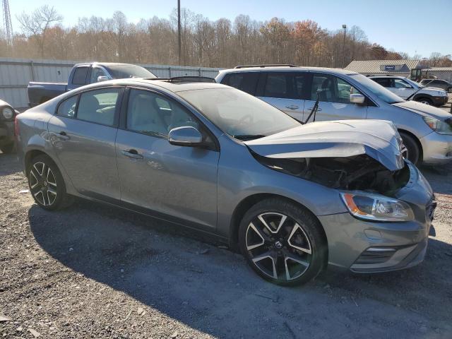 YV140MTL2H2428371 - 2017 VOLVO S60 DYNAMIC BLUE photo 4