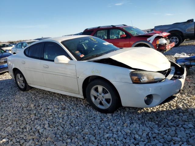 2G2WP552081121175 - 2008 PONTIAC GRAND PRIX WHITE photo 4