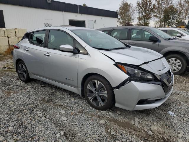 1N4AZ1CP7KC308279 - 2019 NISSAN LEAF S SILVER photo 4