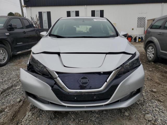 1N4AZ1CP7KC308279 - 2019 NISSAN LEAF S SILVER photo 5