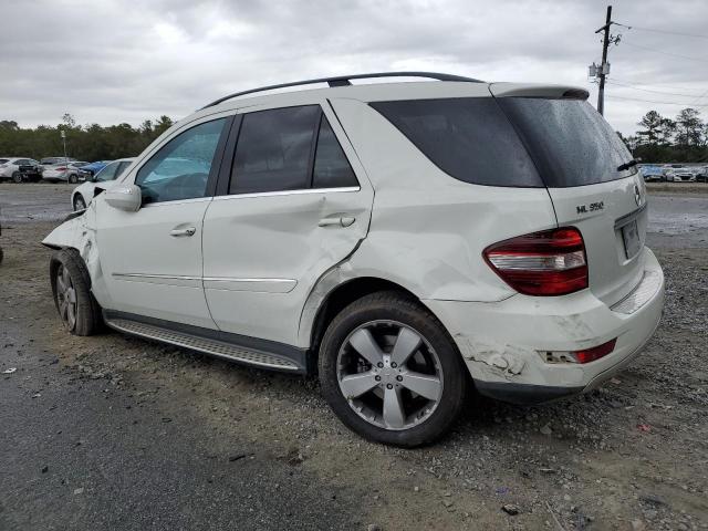 4JGBB8GB6AA542624 - 2010 MERCEDES-BENZ ML 350 4MATIC WHITE photo 2