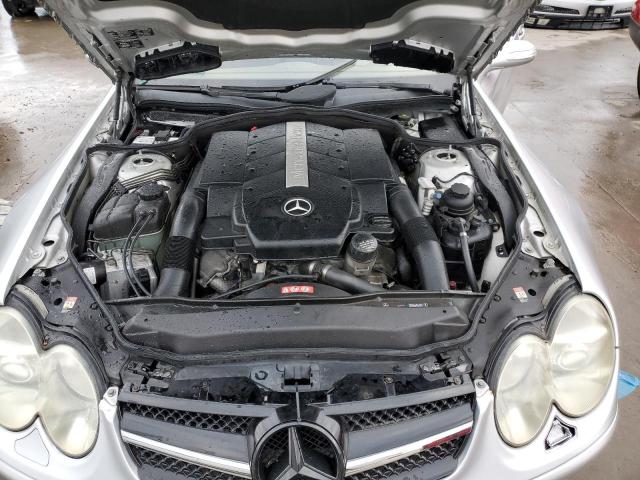 WDBSK75FX5F088910 - 2005 MERCEDES-BENZ SL 500 SILVER photo 11