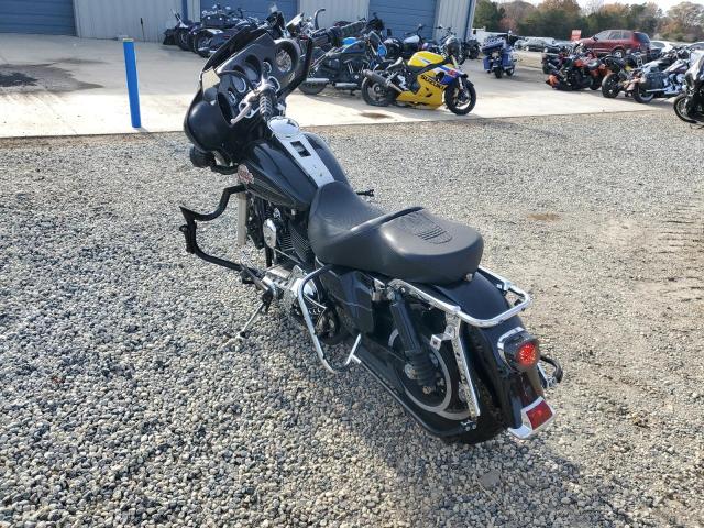 1HD1FCW1X5Y667086 - 2005 HARLEY-DAVIDSON FLHTCUI 黑色 照片 3