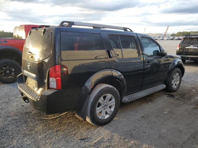 5N1AR18U85C775459 - 2005 NISSAN PATHFINDER LE 黑色 照片 3