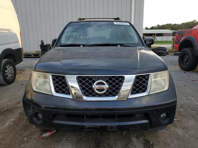 5N1AR18U85C775459 - 2005 NISSAN PATHFINDER LE 黑色 照片 5