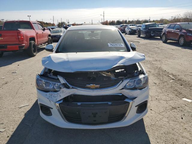 1G1JG6SH4H4145495 - 2017 CHEVROLET SONIC WHITE photo 5