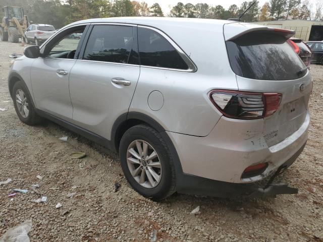 5XYPG4A56KG570108 - 2019 KIA SORENTO LX SILVER photo 2