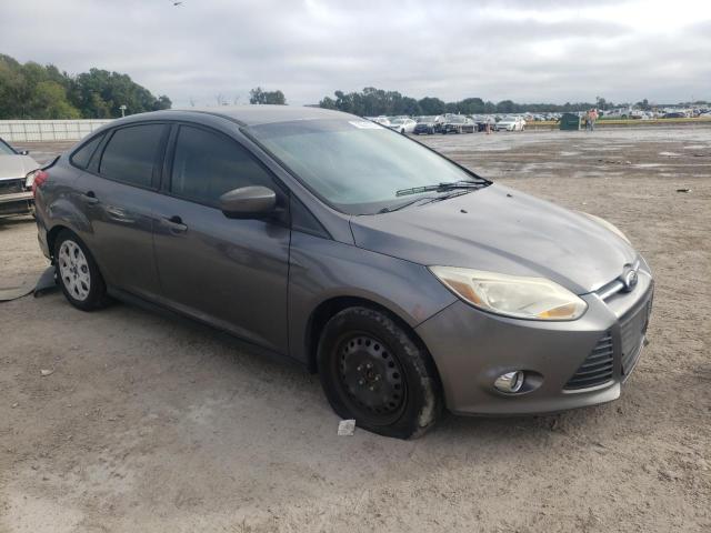 1FAHP3F29CL318670 - 2012 FORD FOCUS SE SILVER photo 4