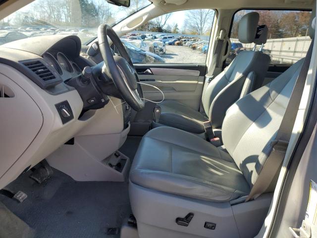 2V4RW3DG9BR669588 - 2011 VOLKSWAGEN ROUTAN SE SILVER photo 7