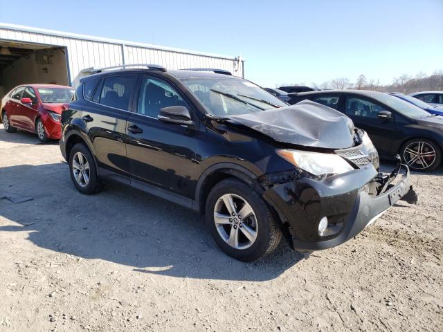 2T3RFREV8FW351144 - 2015 TOYOTA RAV4 XLE BLACK photo 4