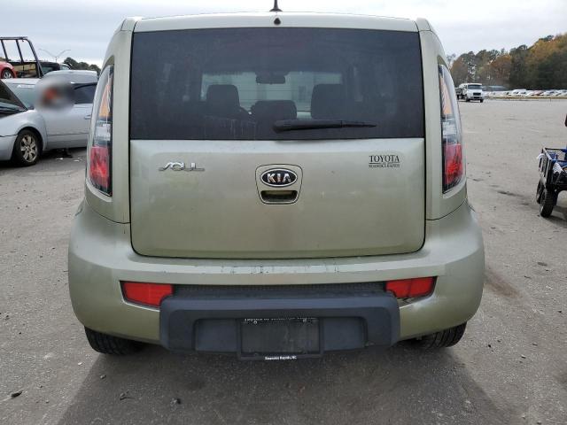 KNDJT2A2XA7195184 - 2010 KIA SOUL + GREEN photo 6