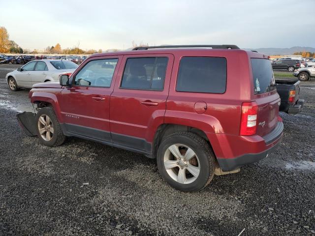 1C4NJRFB6ED910915 - 2014 JEEP PATRIOT LATITUDE RED photo 2