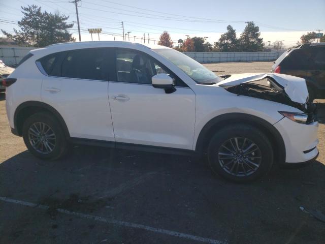 JM3KFACM6K1576224 - 2019 MAZDA CX-5 TOURING WHITE photo 4