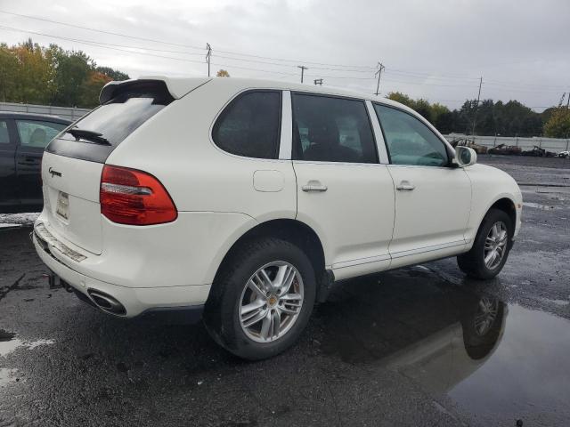 WP1AA29P18LA03396 - 2008 PORSCHE CAYENNE WHITE photo 3