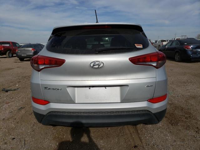 KM8J2CA41JU693197 - 2018 HYUNDAI TUCSON SE SILVER photo 6